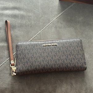 MK wallet with wristlet